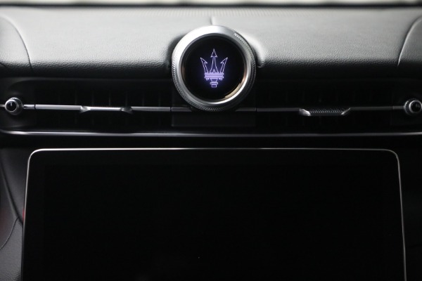 New 2024 Maserati Grecale GT for sale Sold at Maserati of Greenwich in Greenwich CT 06830 23
