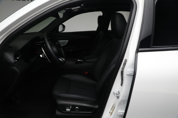 New 2024 Maserati Grecale GT for sale Sold at Maserati of Greenwich in Greenwich CT 06830 23