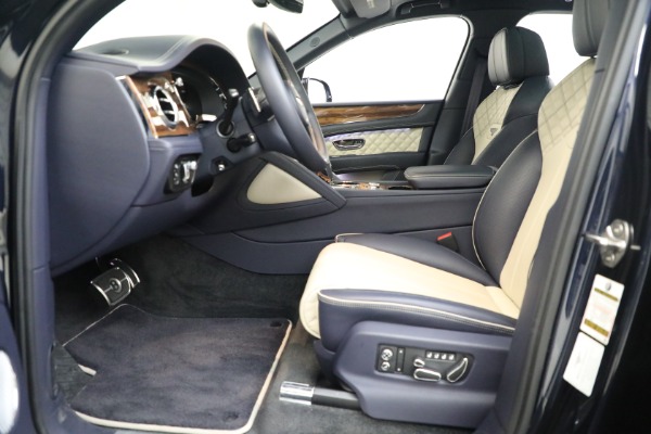 Used 2021 Bentley Bentayga V8 for sale Sold at Maserati of Greenwich in Greenwich CT 06830 11