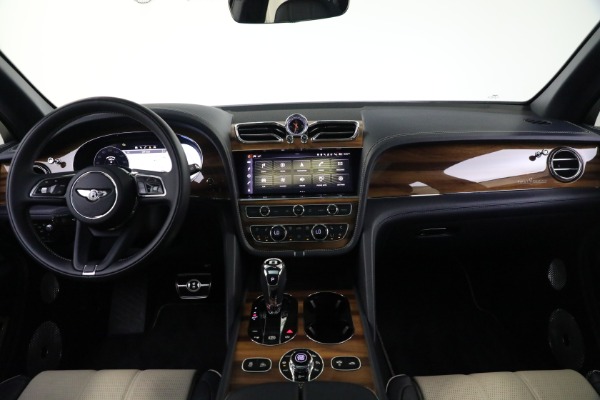 Used 2021 Bentley Bentayga V8 for sale Sold at Maserati of Greenwich in Greenwich CT 06830 26