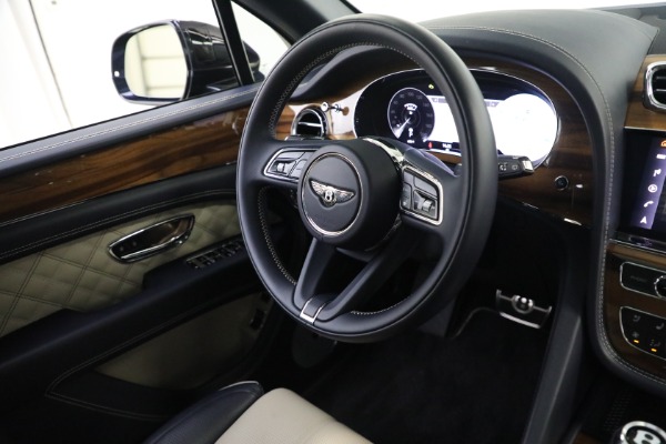 Used 2021 Bentley Bentayga V8 for sale Sold at Maserati of Greenwich in Greenwich CT 06830 27