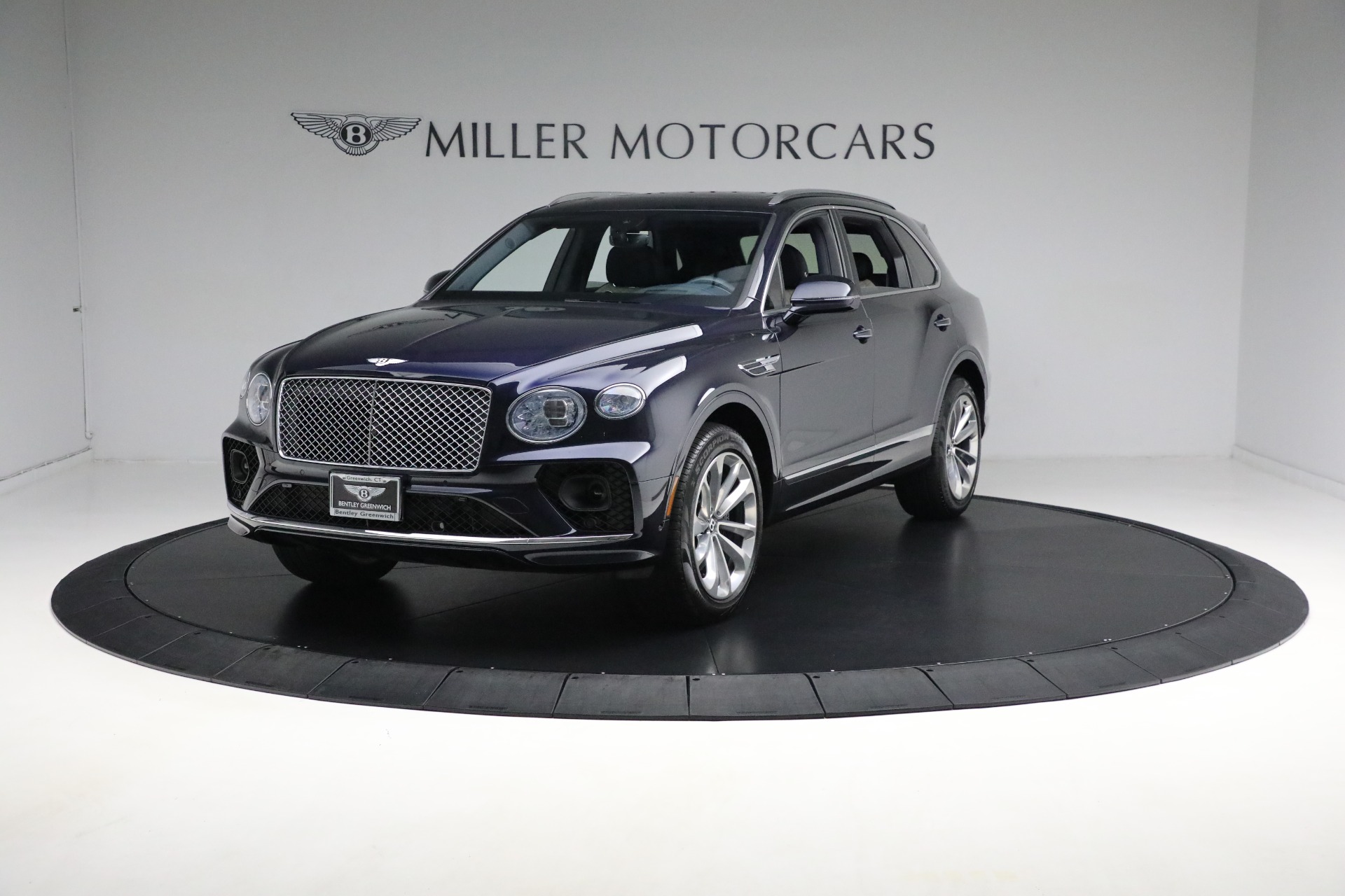 Used 2021 Bentley Bentayga V8 for sale Sold at Maserati of Greenwich in Greenwich CT 06830 1