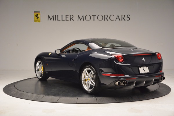 Used 2015 Ferrari California T for sale Sold at Maserati of Greenwich in Greenwich CT 06830 17