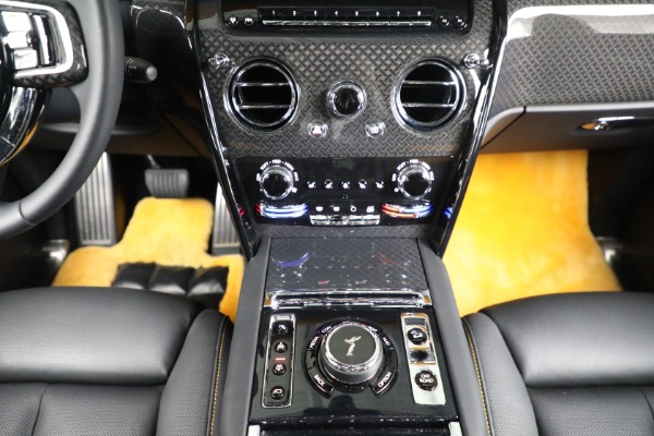 Used 2022 Rolls-Royce Black Badge Cullinan for sale Sold at Maserati of Greenwich in Greenwich CT 06830 25