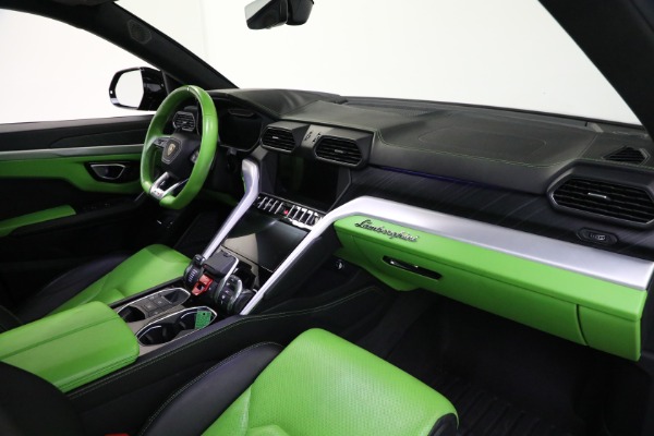 Used 2019 Lamborghini Urus for sale Sold at Maserati of Greenwich in Greenwich CT 06830 19