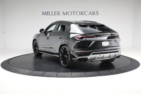 Used 2019 Lamborghini Urus for sale Sold at Maserati of Greenwich in Greenwich CT 06830 3