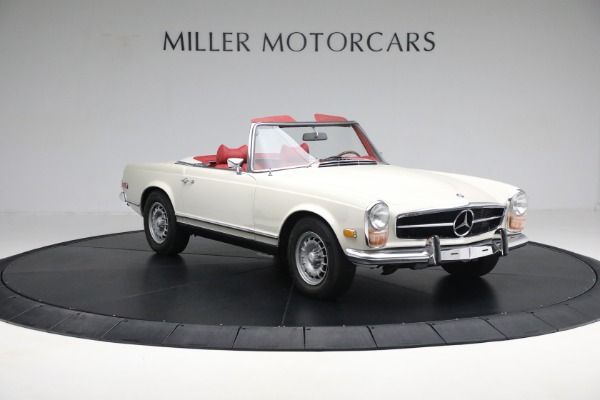 Used 1970 Mercedes-Benz 280 SL for sale Sold at Maserati of Greenwich in Greenwich CT 06830 12