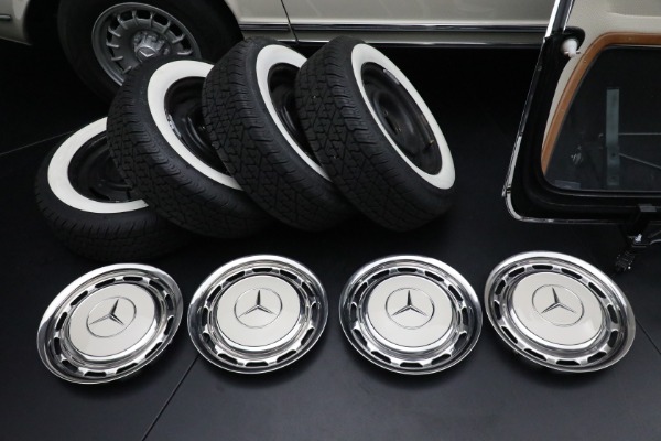Used 1970 Mercedes-Benz 280 SL for sale Sold at Maserati of Greenwich in Greenwich CT 06830 4