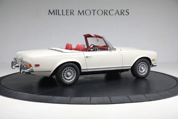 Used 1970 Mercedes-Benz 280 SL for sale Sold at Maserati of Greenwich in Greenwich CT 06830 9