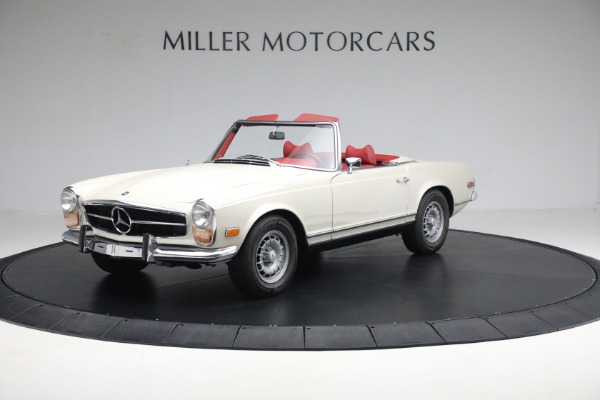 Used 1970 Mercedes-Benz 280 SL for sale Sold at Maserati of Greenwich in Greenwich CT 06830 1