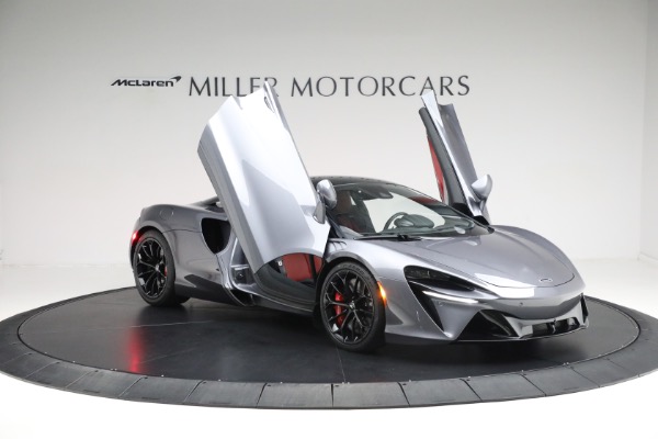 New 2024 McLaren Artura TechLux for sale Sold at Maserati of Greenwich in Greenwich CT 06830 13