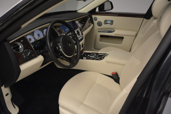 Used 2013 Rolls-Royce Ghost for sale Sold at Maserati of Greenwich in Greenwich CT 06830 25