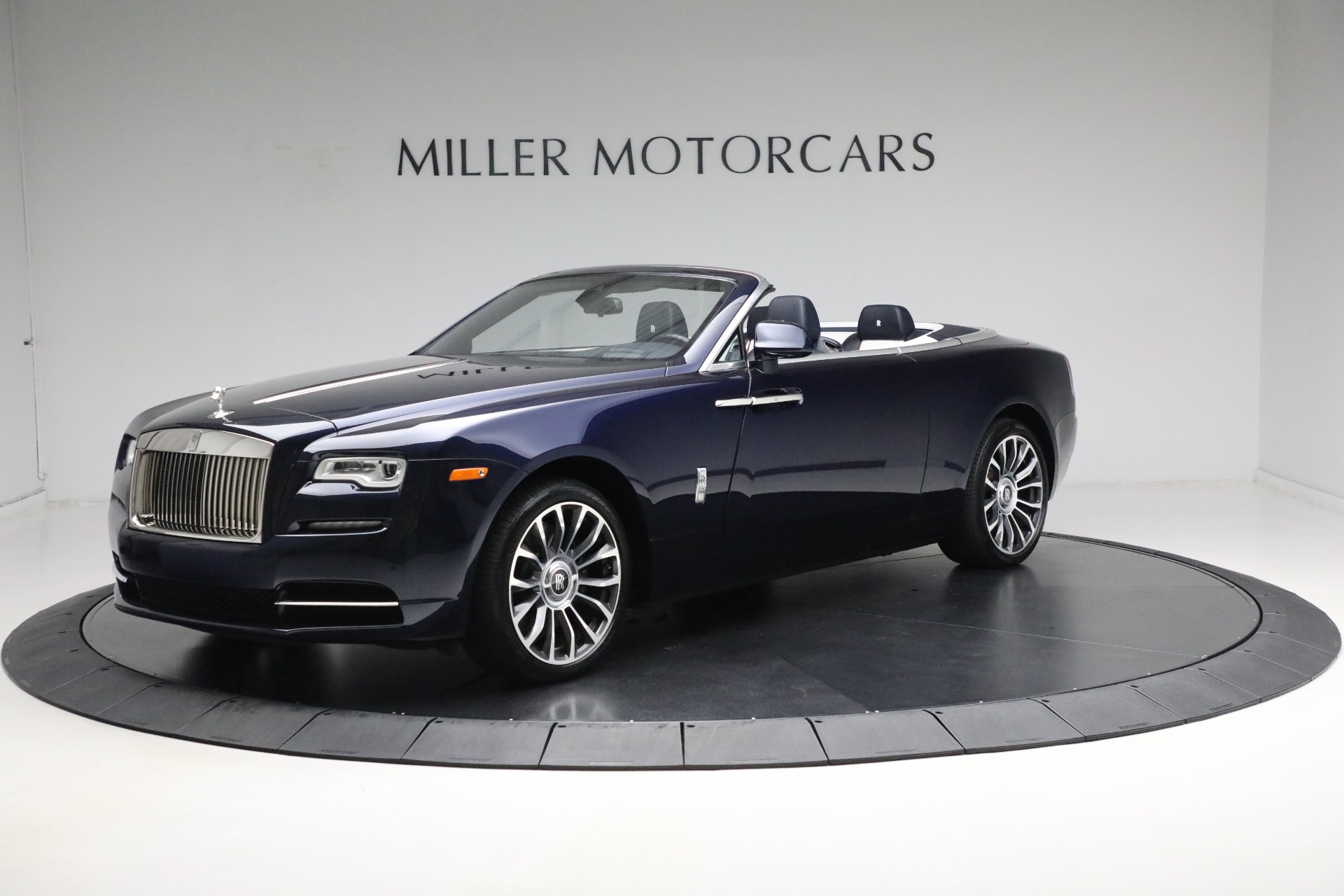 Used 2018 Rolls-Royce Dawn for sale Sold at Maserati of Greenwich in Greenwich CT 06830 1