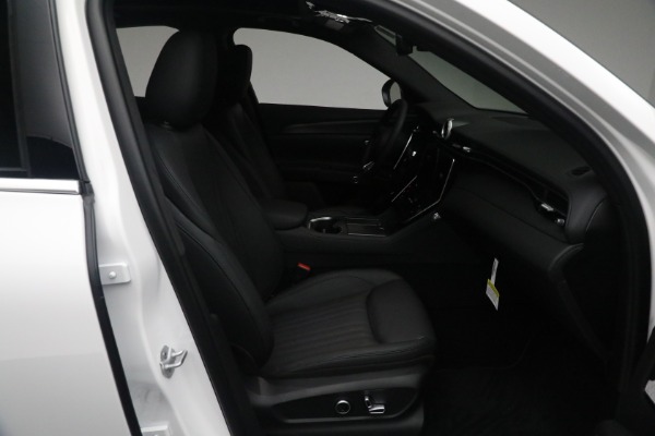 New 2024 Maserati Grecale GT for sale Sold at Maserati of Greenwich in Greenwich CT 06830 27