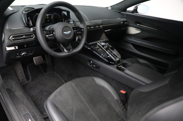 New 2025 Aston Martin Vantage for sale $242,100 at Maserati of Greenwich in Greenwich CT 06830 13