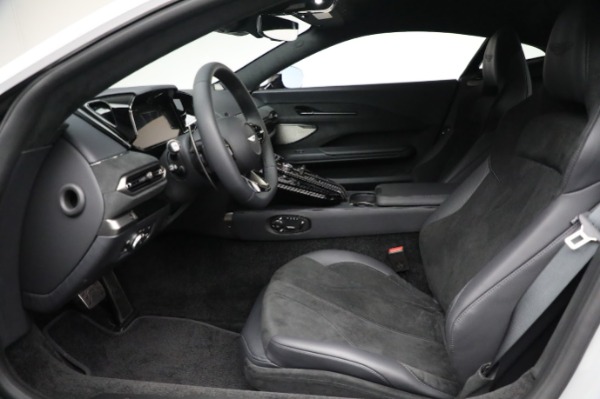 New 2025 Aston Martin Vantage for sale $242,100 at Maserati of Greenwich in Greenwich CT 06830 14