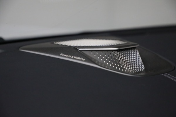 New 2025 Aston Martin Vantage for sale $242,100 at Maserati of Greenwich in Greenwich CT 06830 19