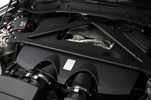New 2025 Aston Martin Vantage for sale $242,100 at Maserati of Greenwich in Greenwich CT 06830 24