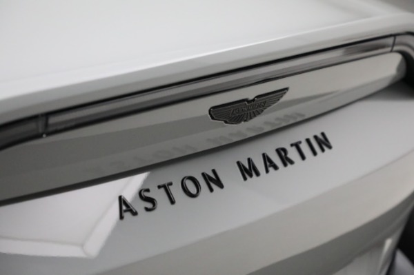 New 2025 Aston Martin Vantage for sale $242,100 at Maserati of Greenwich in Greenwich CT 06830 25