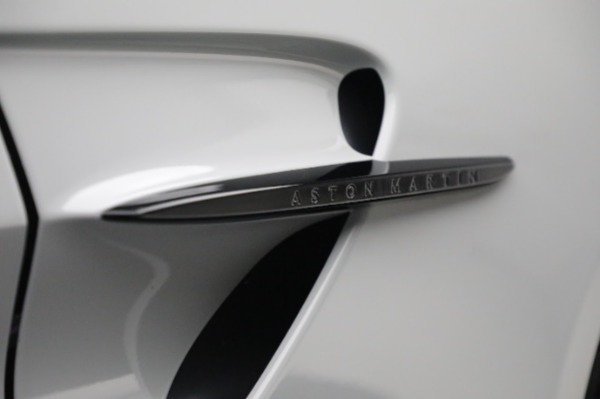 New 2025 Aston Martin Vantage for sale $242,100 at Maserati of Greenwich in Greenwich CT 06830 26