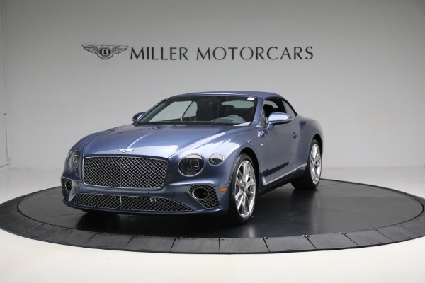 Used 2023 Bentley Continental GTC Azure V8 for sale Sold at Maserati of Greenwich in Greenwich CT 06830 13