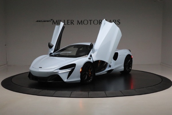 Used 2023 McLaren Artura Vision for sale Sold at Maserati of Greenwich in Greenwich CT 06830 14