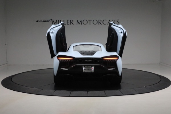 Used 2023 McLaren Artura Vision for sale Sold at Maserati of Greenwich in Greenwich CT 06830 17