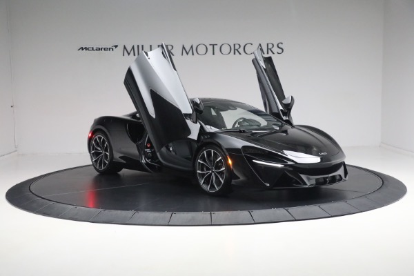 Used 2023 McLaren Artura TechLux for sale Sold at Maserati of Greenwich in Greenwich CT 06830 16