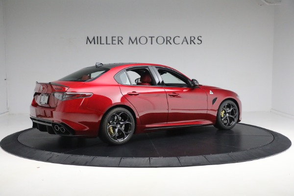 Used 2024 Alfa Romeo Giulia Quadrifoglio Carbon for sale $78,900 at Maserati of Greenwich in Greenwich CT 06830 15