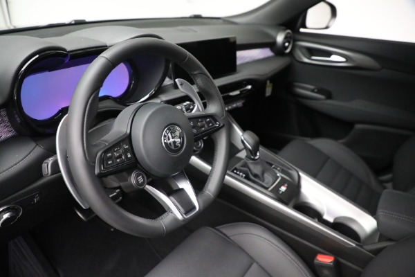 New 2024 Alfa Romeo Tonale Veloce for sale Sold at Maserati of Greenwich in Greenwich CT 06830 25