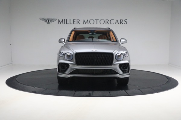 Used 2023 Bentley Bentayga Azure Hybrid for sale $159,900 at Maserati of Greenwich in Greenwich CT 06830 15