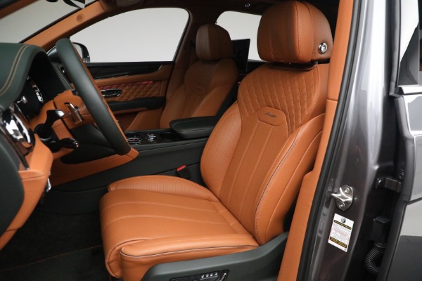 Used 2023 Bentley Bentayga Azure Hybrid for sale $159,900 at Maserati of Greenwich in Greenwich CT 06830 25
