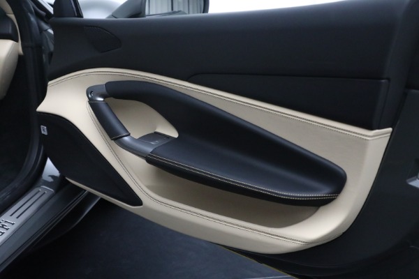 Used 2022 Ferrari F8 Tributo for sale Sold at Maserati of Greenwich in Greenwich CT 06830 23