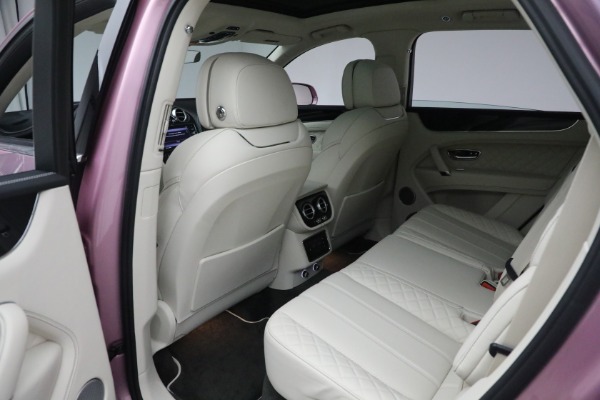 Used 2019 Bentley Bentayga V8 for sale Sold at Maserati of Greenwich in Greenwich CT 06830 23