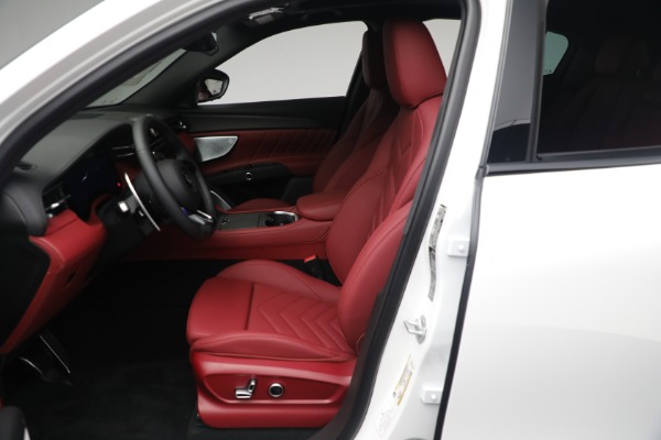 New 2024 Maserati Grecale Trofeo for sale Sold at Maserati of Greenwich in Greenwich CT 06830 28