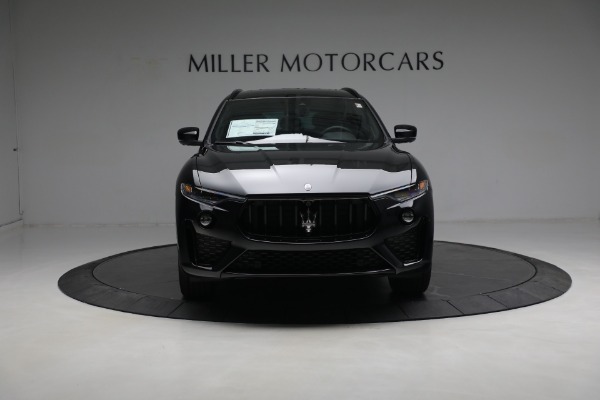 New 2024 Maserati Levante Modena Ultima for sale Sold at Maserati of Greenwich in Greenwich CT 06830 23