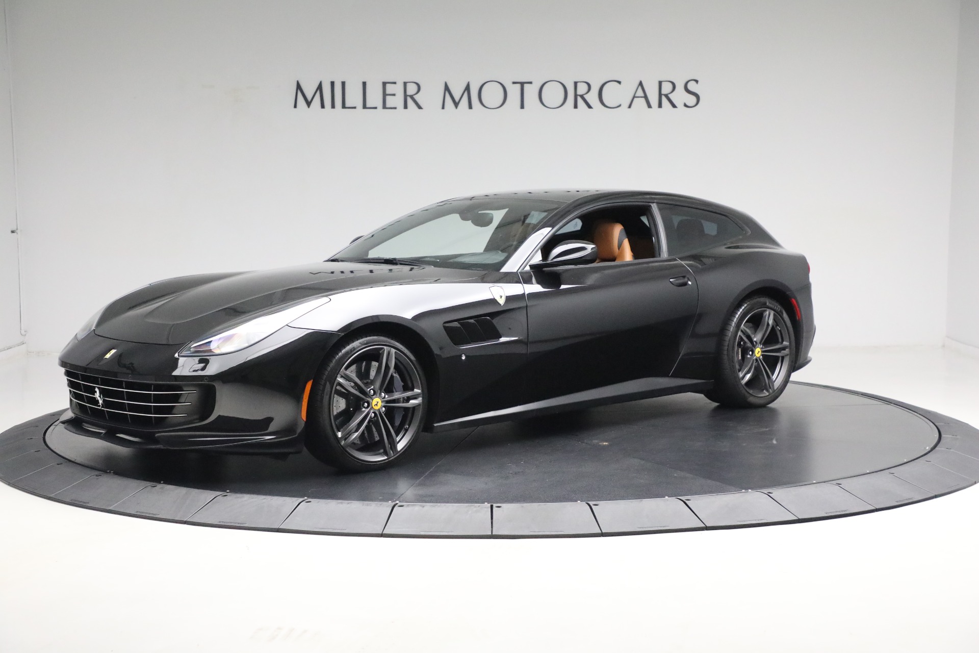 Used 2017 Ferrari GTC4Lusso for sale Sold at Maserati of Greenwich in Greenwich CT 06830 1