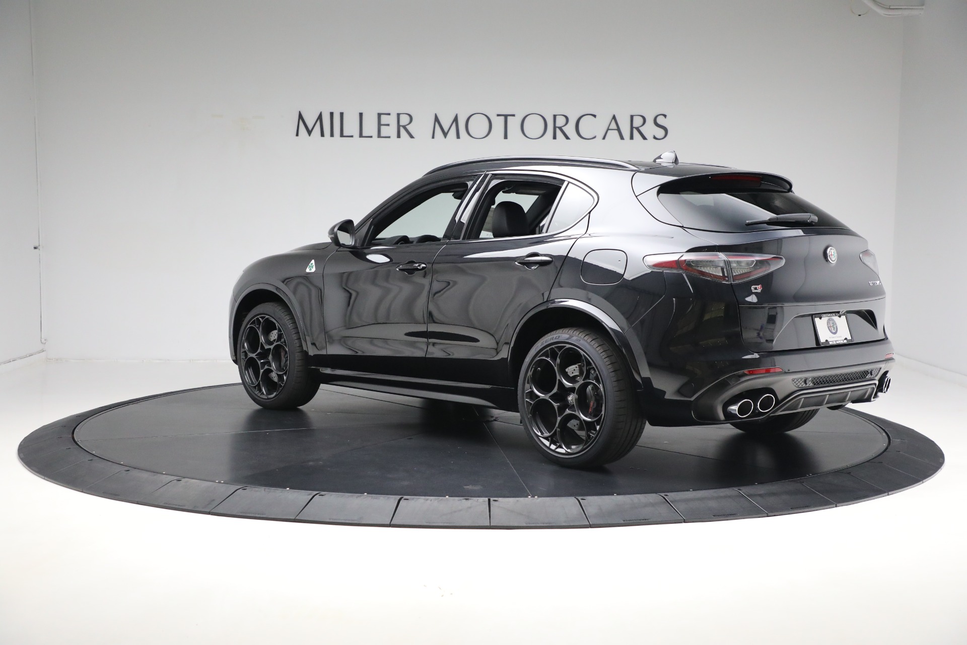 Rocker Panel Kit | ALFA ROMEO STELVIO QUADRIFOGLIO 2020 Rocker Panel Kit | ALFA ROMEO STELVIO QUADRIFOGLIO 2020