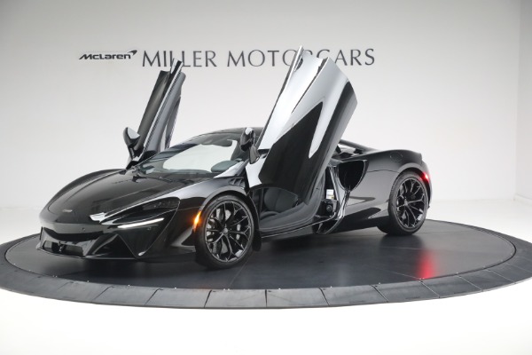 Used 2025 McLaren Artura TechLux for sale $227,900 at Maserati of Greenwich in Greenwich CT 06830 14