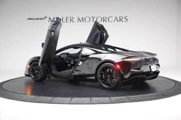 Used 2025 McLaren Artura TechLux for sale $227,900 at Maserati of Greenwich in Greenwich CT 06830 15