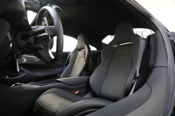 Used 2025 McLaren Artura TechLux for sale $227,900 at Maserati of Greenwich in Greenwich CT 06830 18