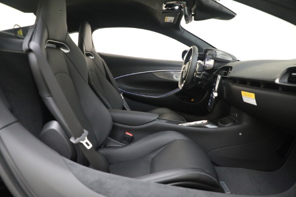 Used 2025 McLaren Artura TechLux for sale $227,900 at Maserati of Greenwich in Greenwich CT 06830 22