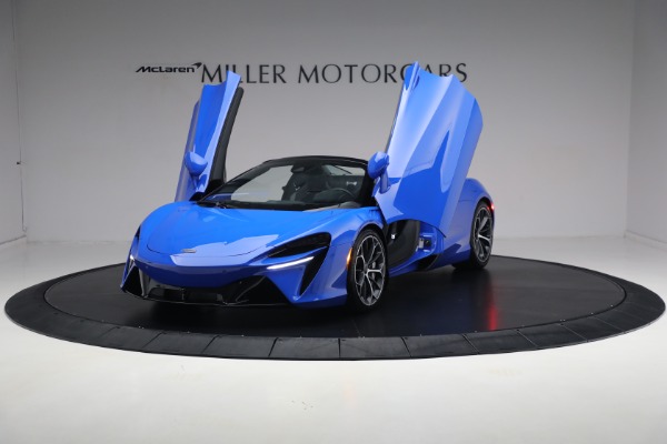New 2025 McLaren Artura Spider Performance for sale $329,718 at Maserati of Greenwich in Greenwich CT 06830 26