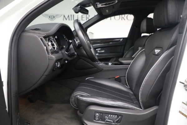 Used 2021 Bentley Bentayga V8 for sale $129,900 at Maserati of Greenwich in Greenwich CT 06830 15