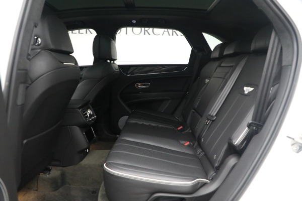 Used 2021 Bentley Bentayga V8 for sale $129,900 at Maserati of Greenwich in Greenwich CT 06830 19