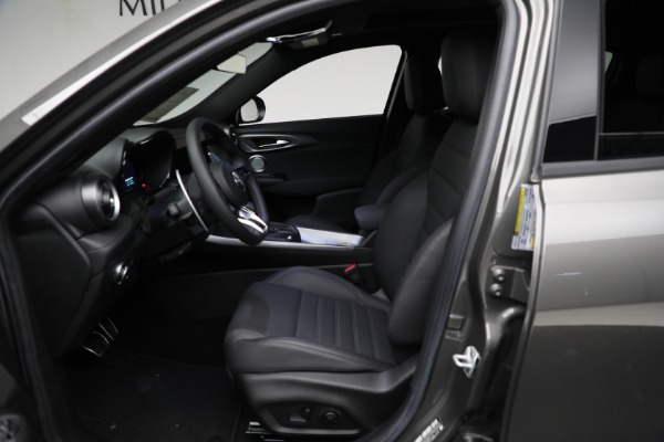 New 2024 Alfa Romeo Tonale Ti for sale Sold at Maserati of Greenwich in Greenwich CT 06830 11