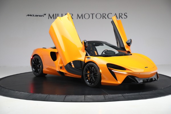 New 2025 McLaren Artura Spider TechLux for sale Sold at Maserati of Greenwich in Greenwich CT 06830 24