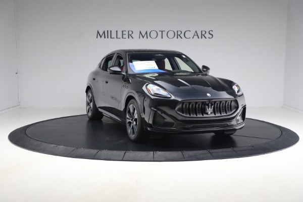 New 2025 Maserati Grecale Folgore for sale $99,900 at Maserati of Greenwich in Greenwich CT 06830 27