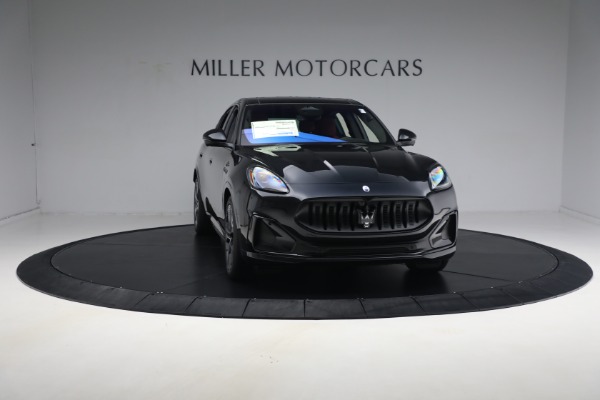 New 2025 Maserati Grecale Folgore for sale $99,900 at Maserati of Greenwich in Greenwich CT 06830 28