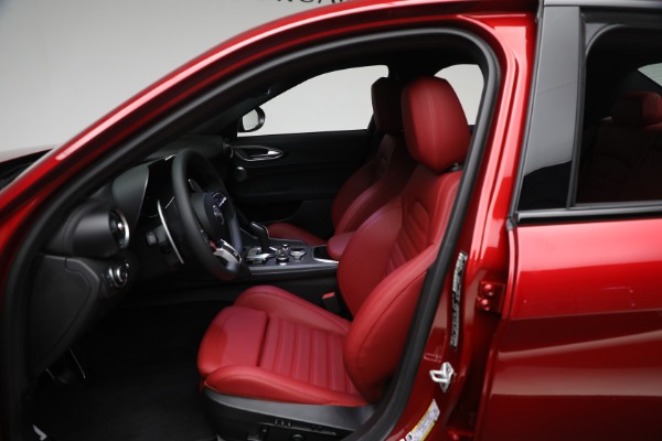 New 2024 Alfa Romeo Giulia Quadrifoglio Carbon pkge for sale Sold at Maserati of Greenwich in Greenwich CT 06830 28